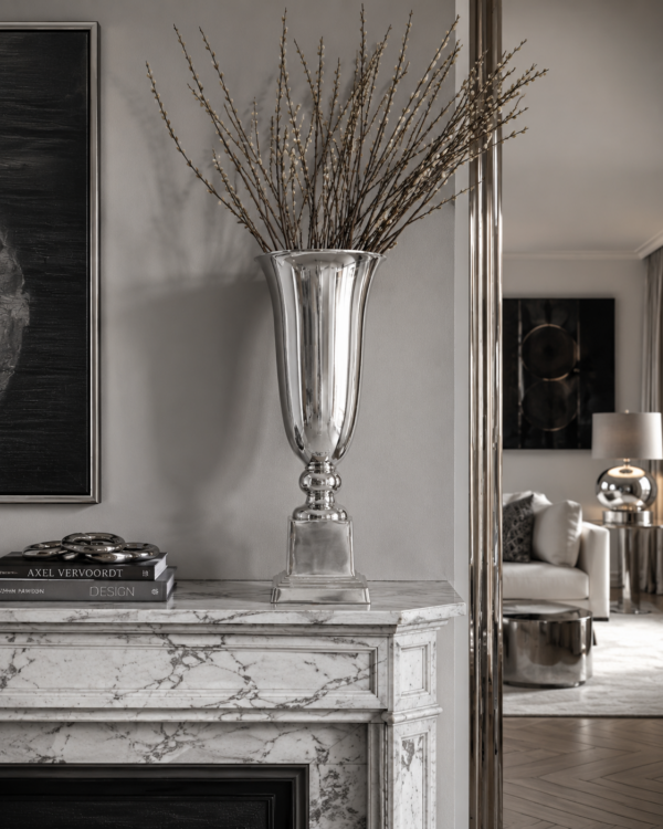 Vase Elegance 64 cm hoog Zilveren Vaas Elegance 64 cm hoog