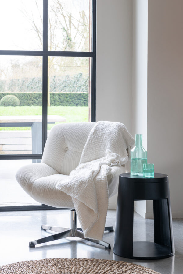 Zwart nachtkastje/bijzettafel van J-line