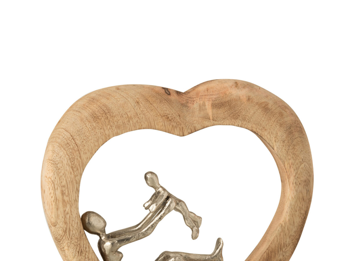 Beeld mangohout met aluminium figuren ouder en kind