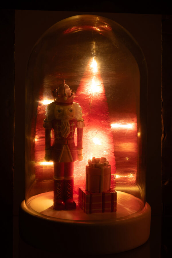 Decoratieve stolp met LED-notenkraker Roze/Rood | 28 cm