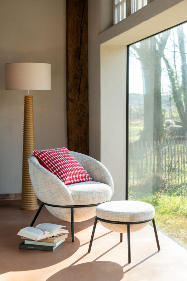 Loungestoel + Poef Esmeralda Beige J-line