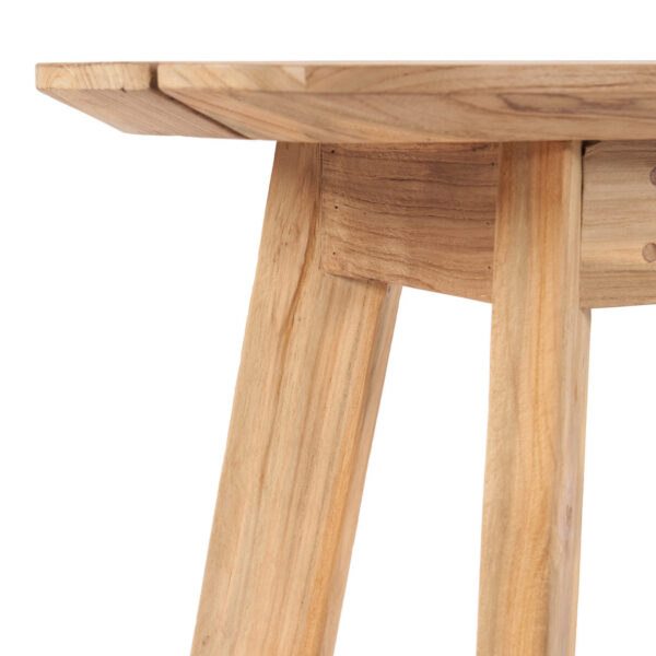 De Tutuala-bench - Outdoor