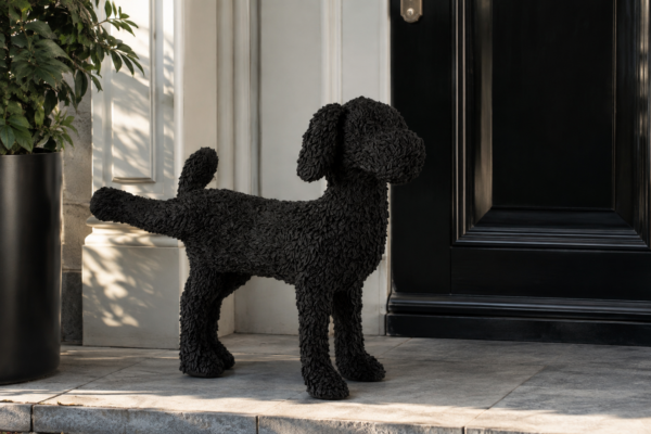 Zwarte Decoratieve Hond Max Polyresine