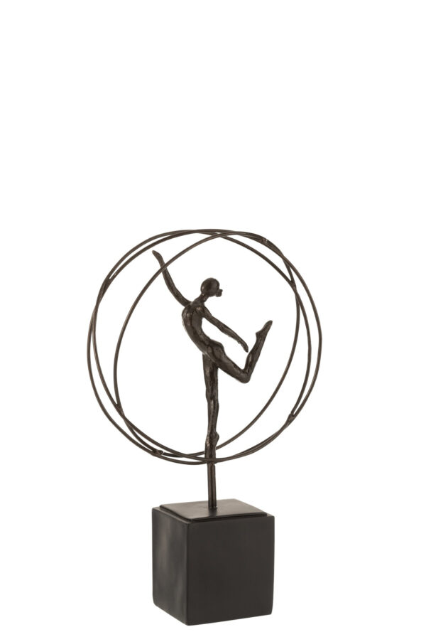 Gymnaste in cirkel donkerbruin